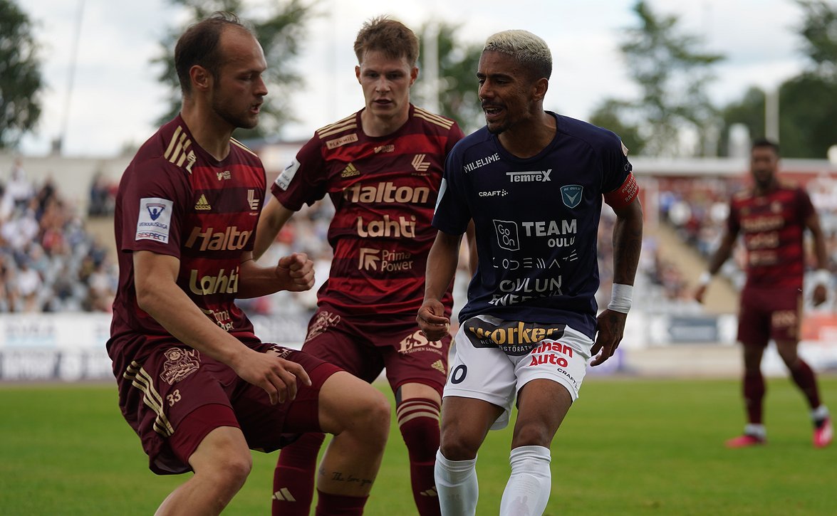 AC Oulu ja FC Lahti pistejakoon (AC Oulu-FC Lahti 1-1)