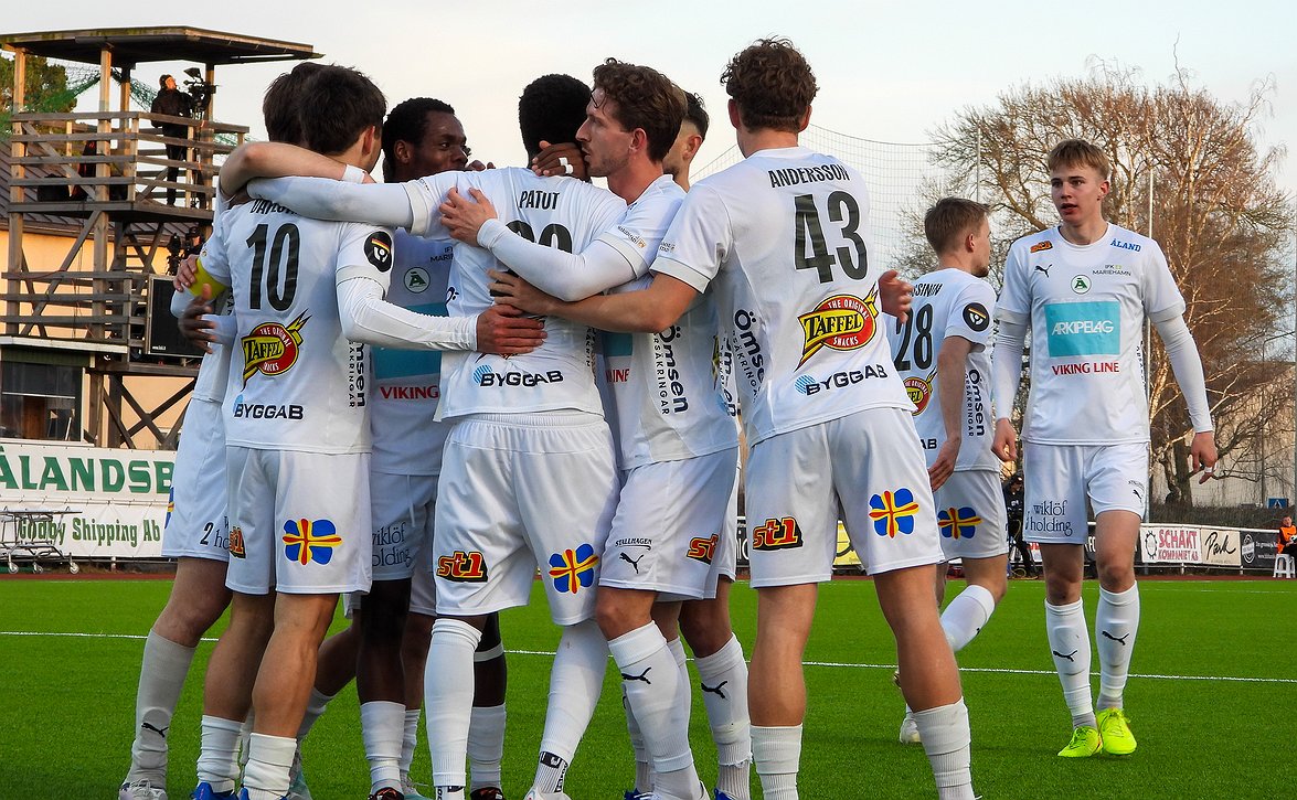​"Tärkeä päästä johtoon aikaisessa vaiheessa" – Aaro Soiniemi löi voittotahdit IFK Mariehamnille