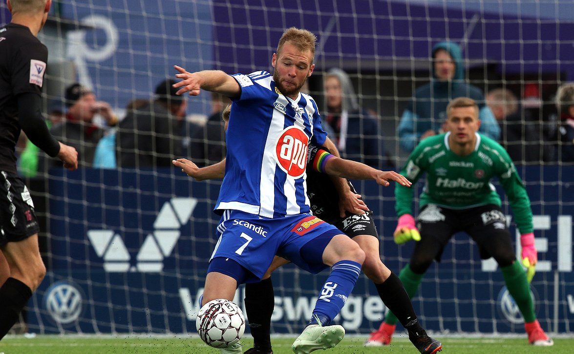 ​Klauss jättää HJK:n - Vuoden pelaaja kohti uusia haasteita