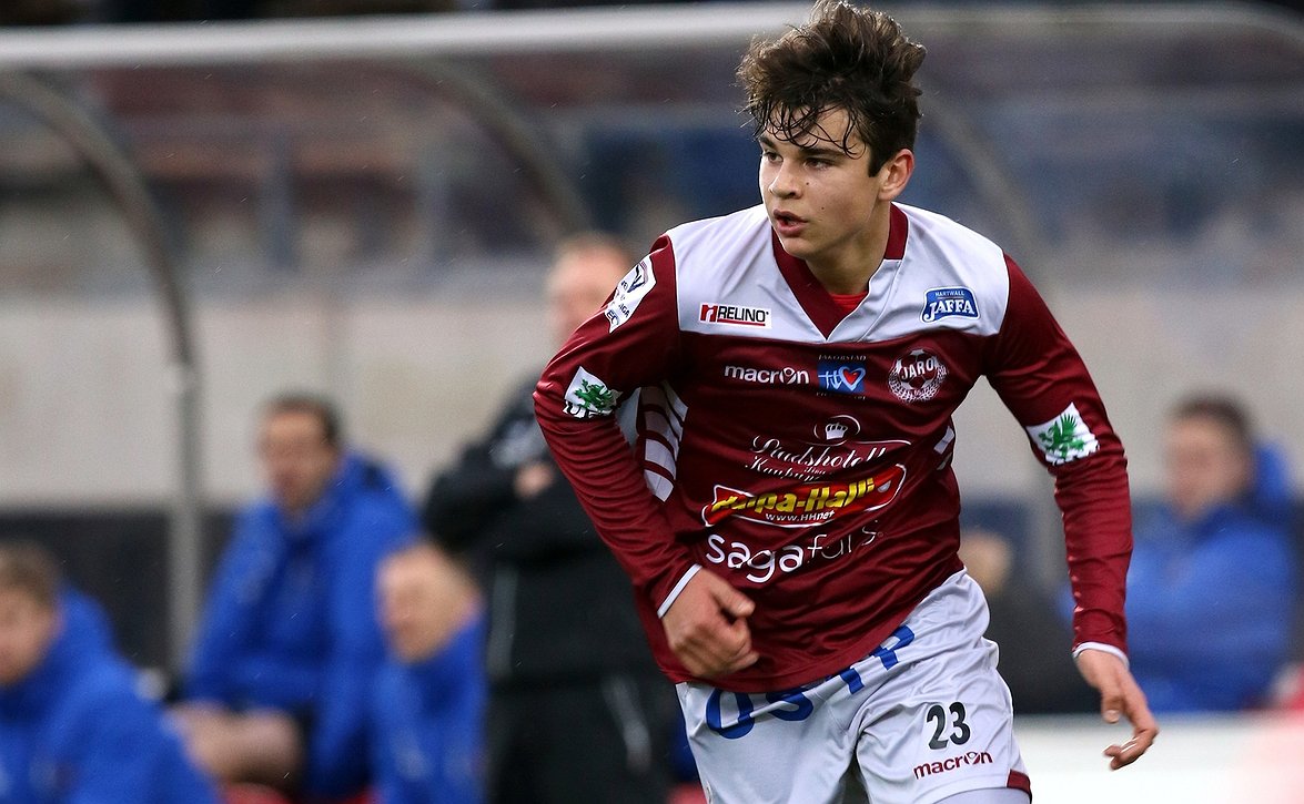 Sergei Eremenko U17-maajoukkueen matkassa