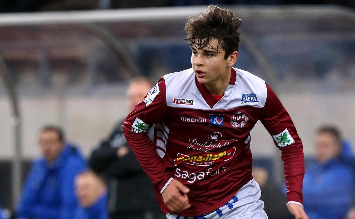 Eremenko: "En katso passia, ikää tai kansallisuutta"