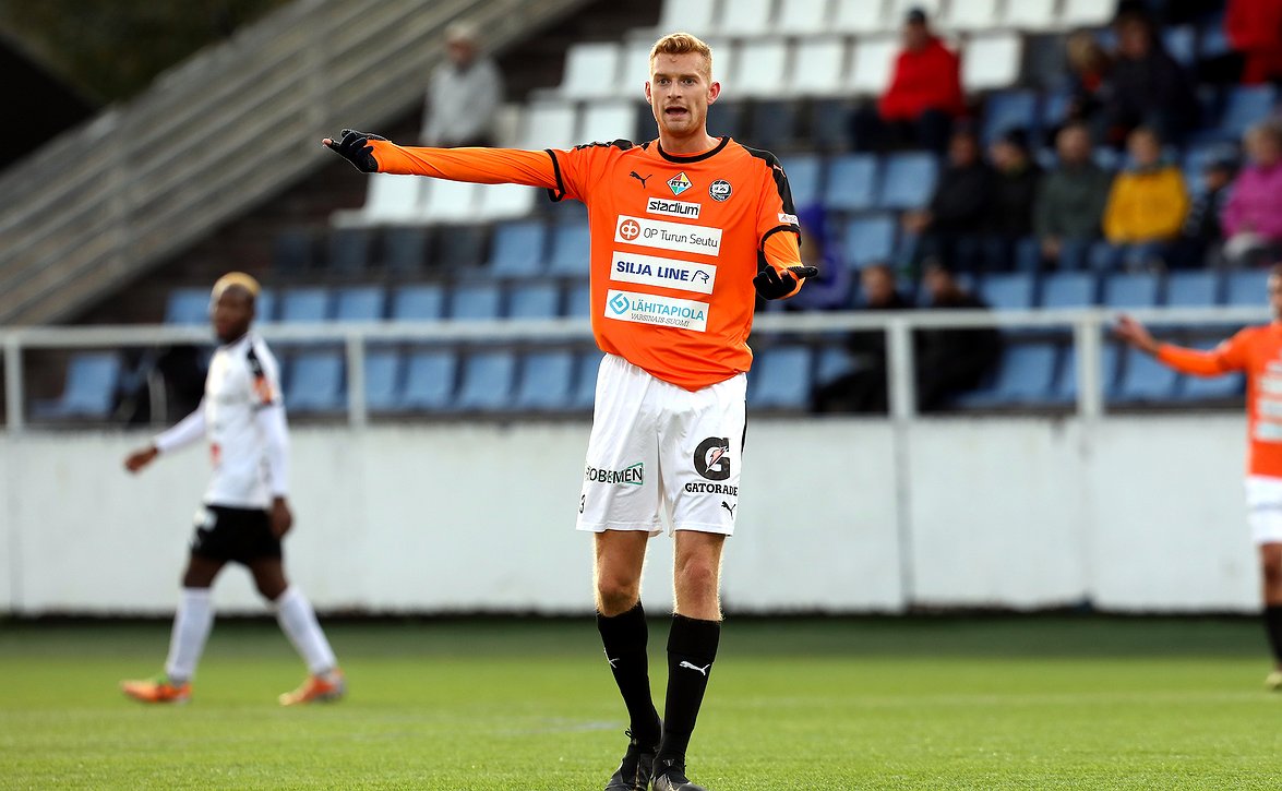 Matej Hradecky Suplan Veikkausliiga-podcastin vieraana