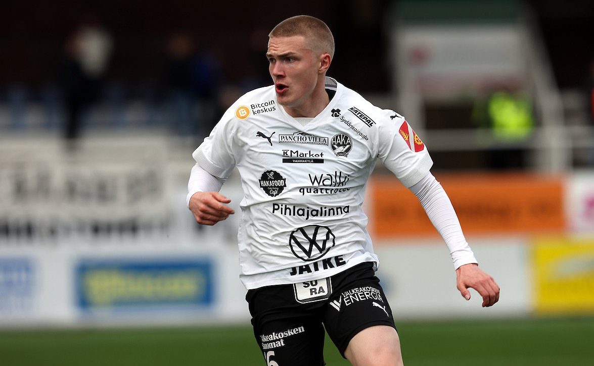 FK Voska Sport vahvisti Tuuren Siiran ja Oiva Laaksosen sopimukset