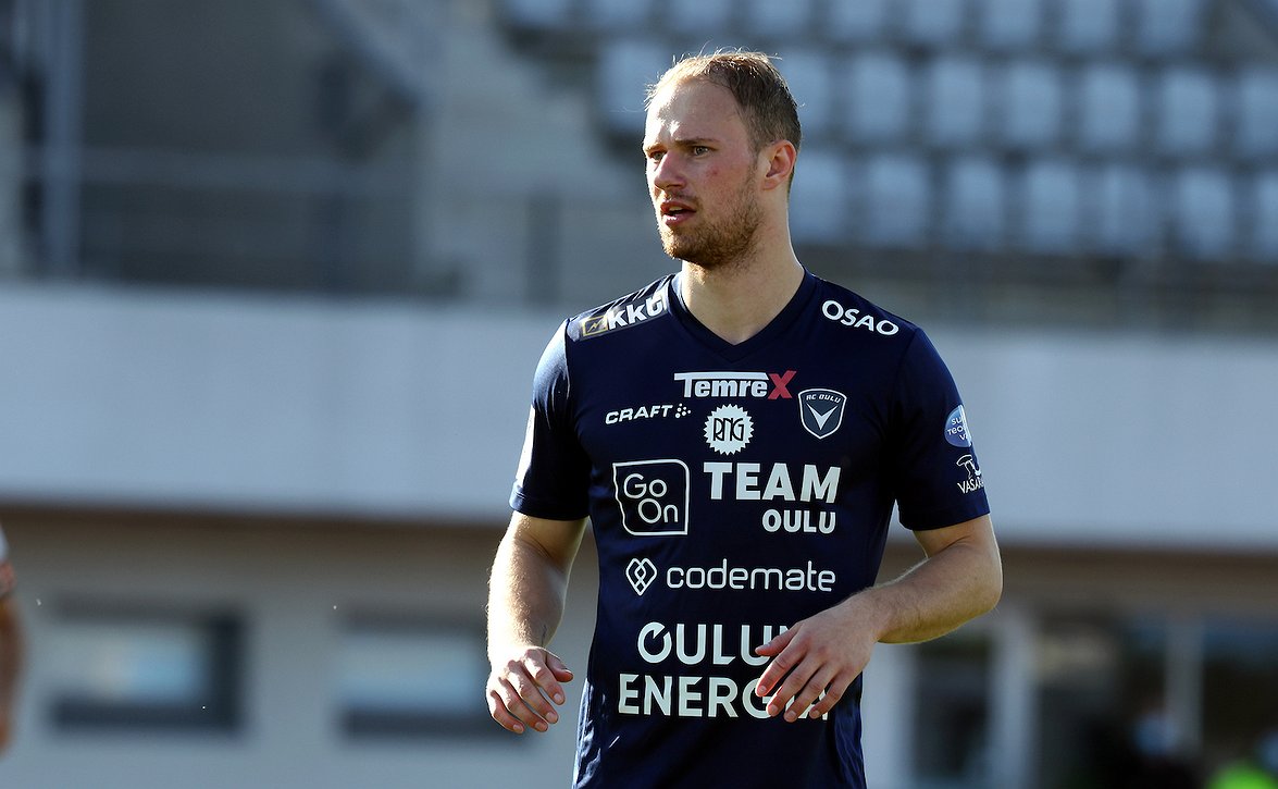 ​"Tästä on hyvä jatkaa" - AC Oulun Niklas Jokelainen tyytyväinen Liigacupin avaukseen