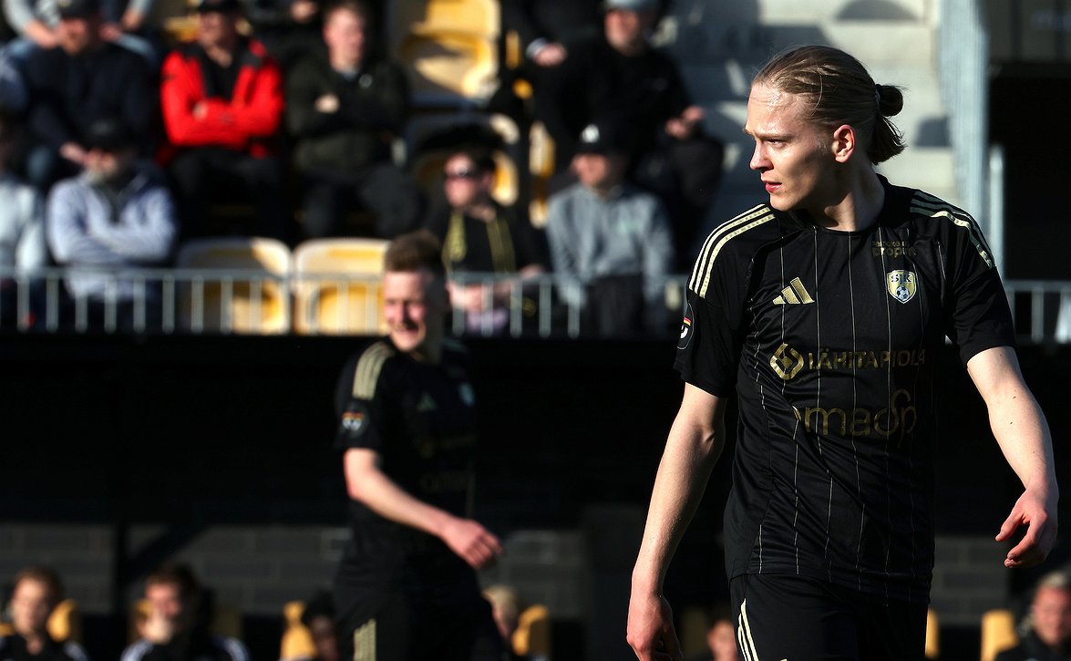 SJK ilmoittautui mukaan kärkikamppailuun (SJK-KTP 3-0)