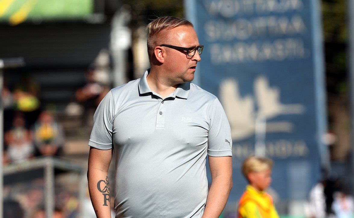 Tuutti pettyi RoPS:n esitykseen - "Aikamoiset turinat saadaan pidettyä ennen paluumatkaa"