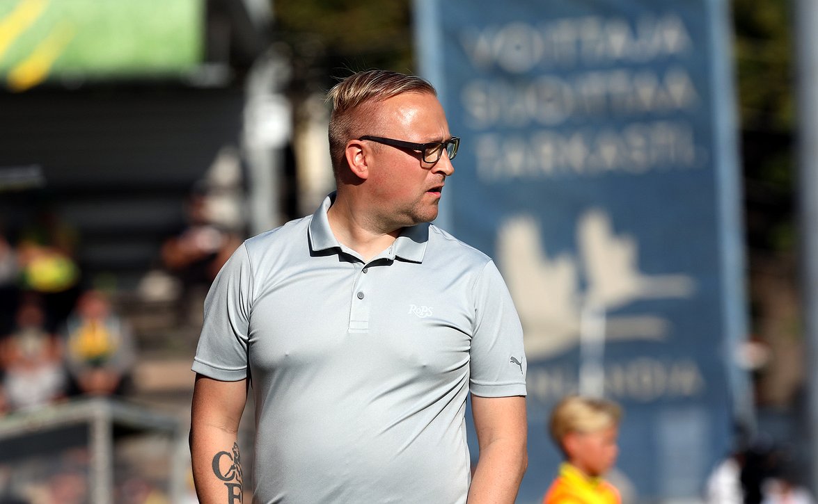RoPS kiirehtii päävalmentajaratkaisua – "Pyritään ratkaisemaan maajoukkuetauon aikana"