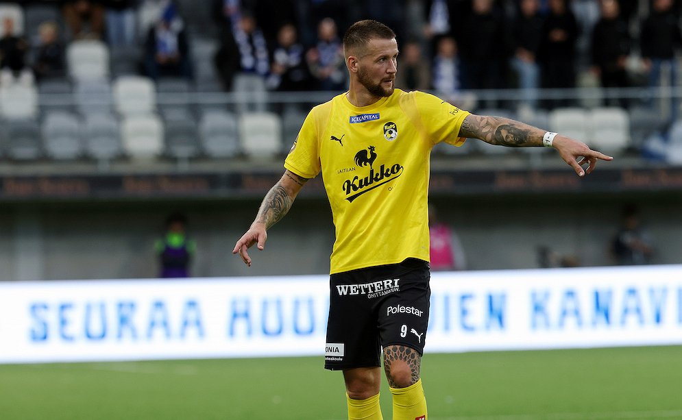 ​Piotr Parzyszekin ja KuPS:n tiet eroavat – vahva puolivuotinen takana