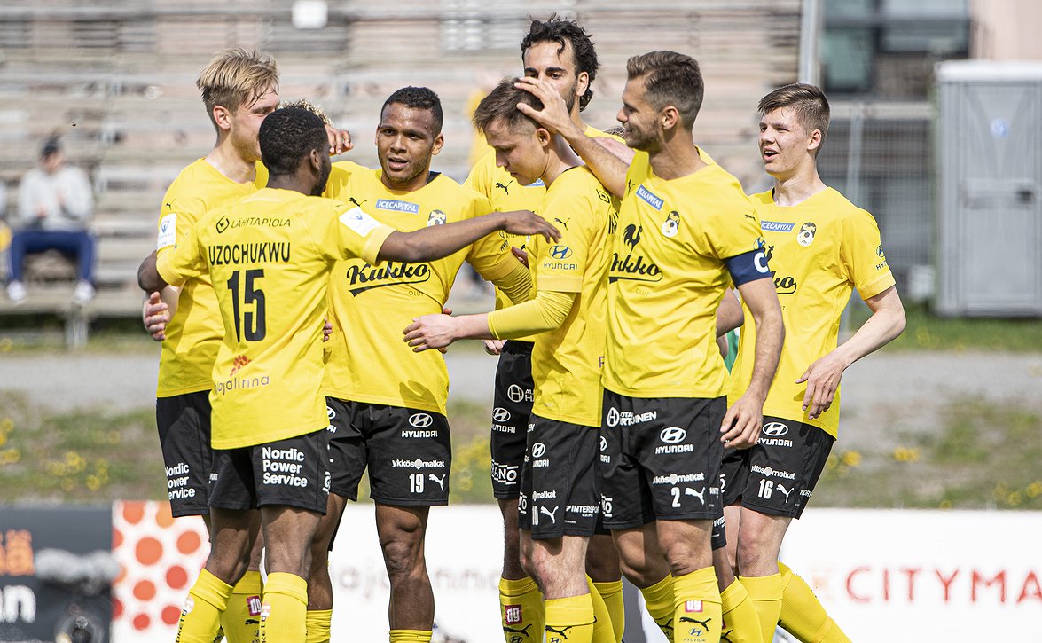 KuPS:n katseet sunnuntain kärkikamppailussa - "Toivottavasti saamme kovan kannustuksen taakse"