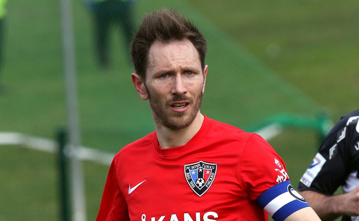 Interin Lehtosen juhlapeli piloille