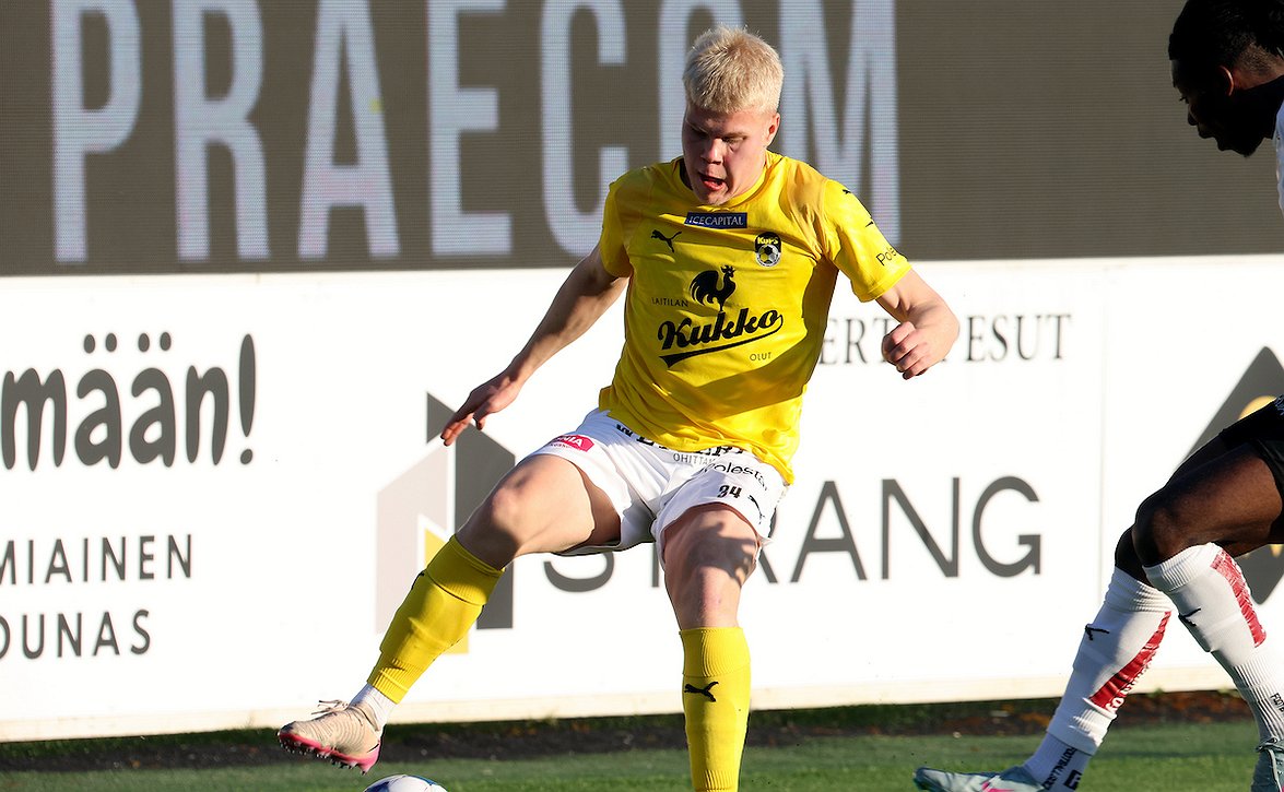 Pikkuhuuhkajat hienoon voittoon Turussa