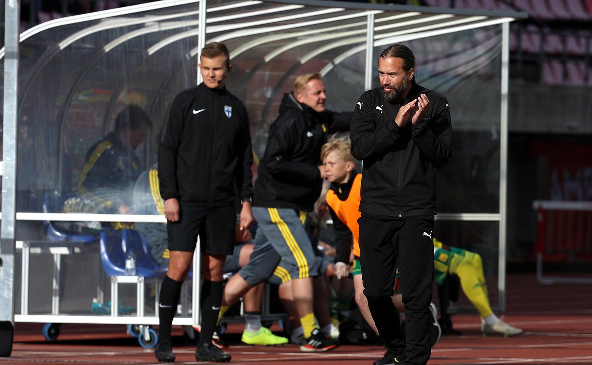 ​IFK-luotsi Syberyjski ei selitellyt: "KuPS ansaitsi voittonsa"