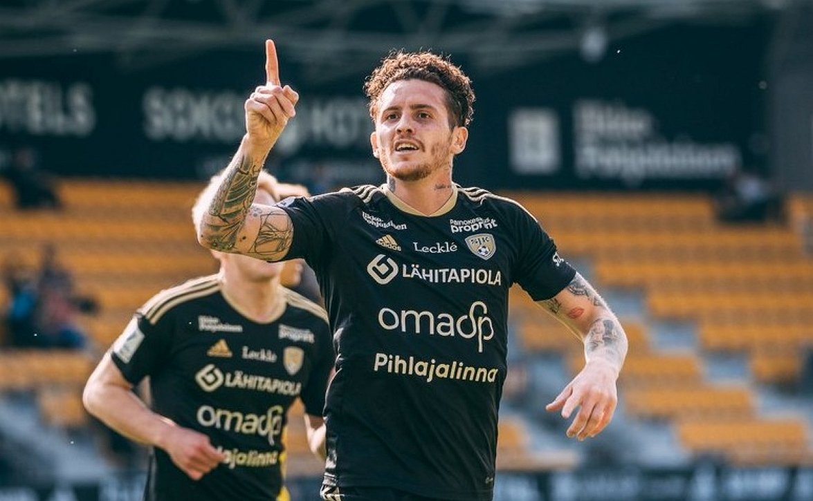 Maalitykki Jaime Moreno jatkaa SJK:ssa - kahden vuoden jatkosopimus solmittu