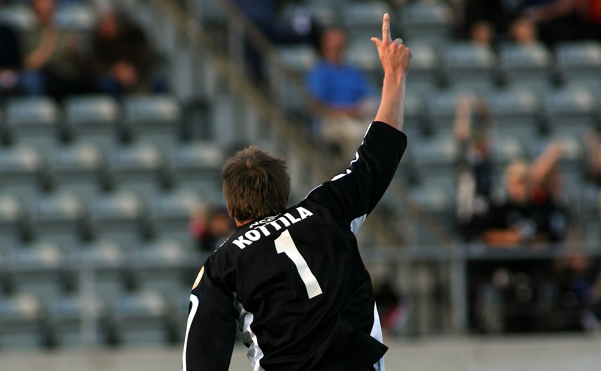 Mika Kottila hehkuttaa Suomi-futiksen helmikuuta