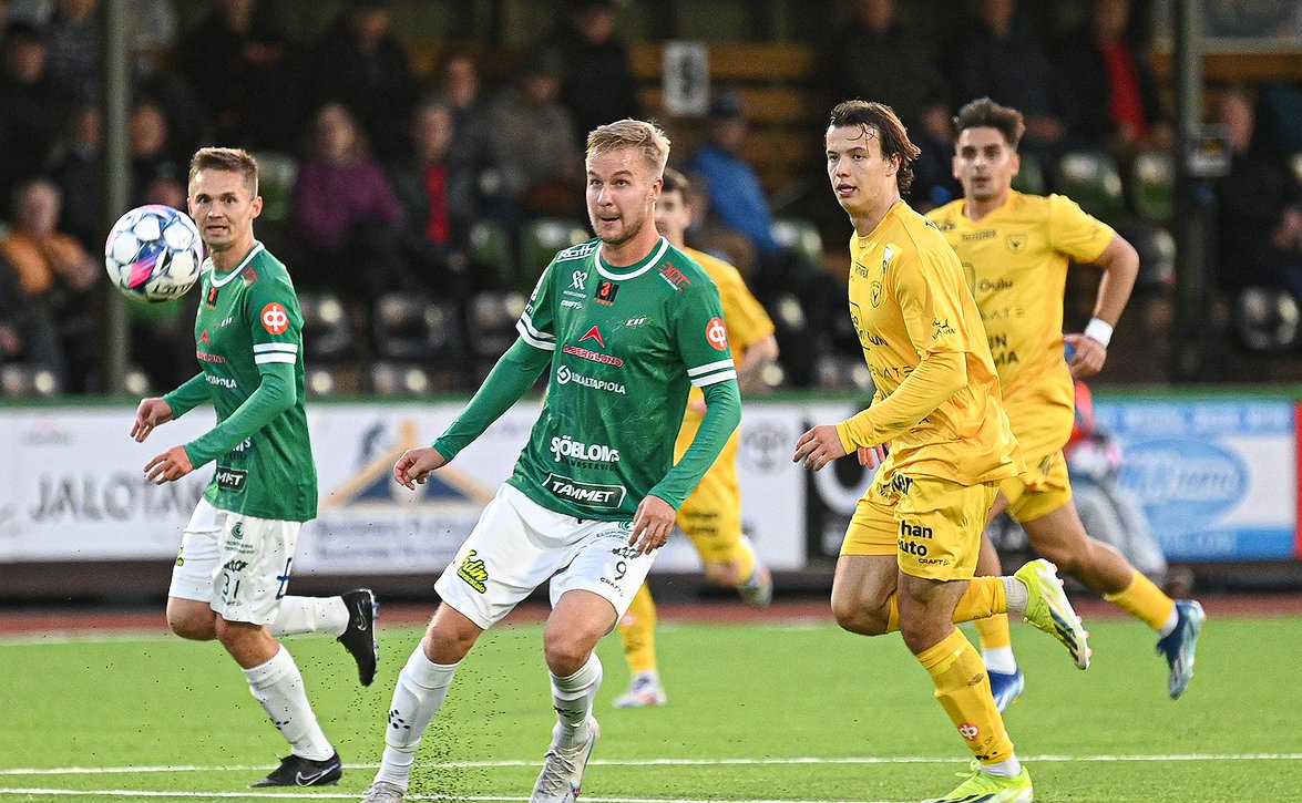 EIF jäi tasapeliin viimeisessä kotiottelussaan (EIF-AC Oulu 1-1)