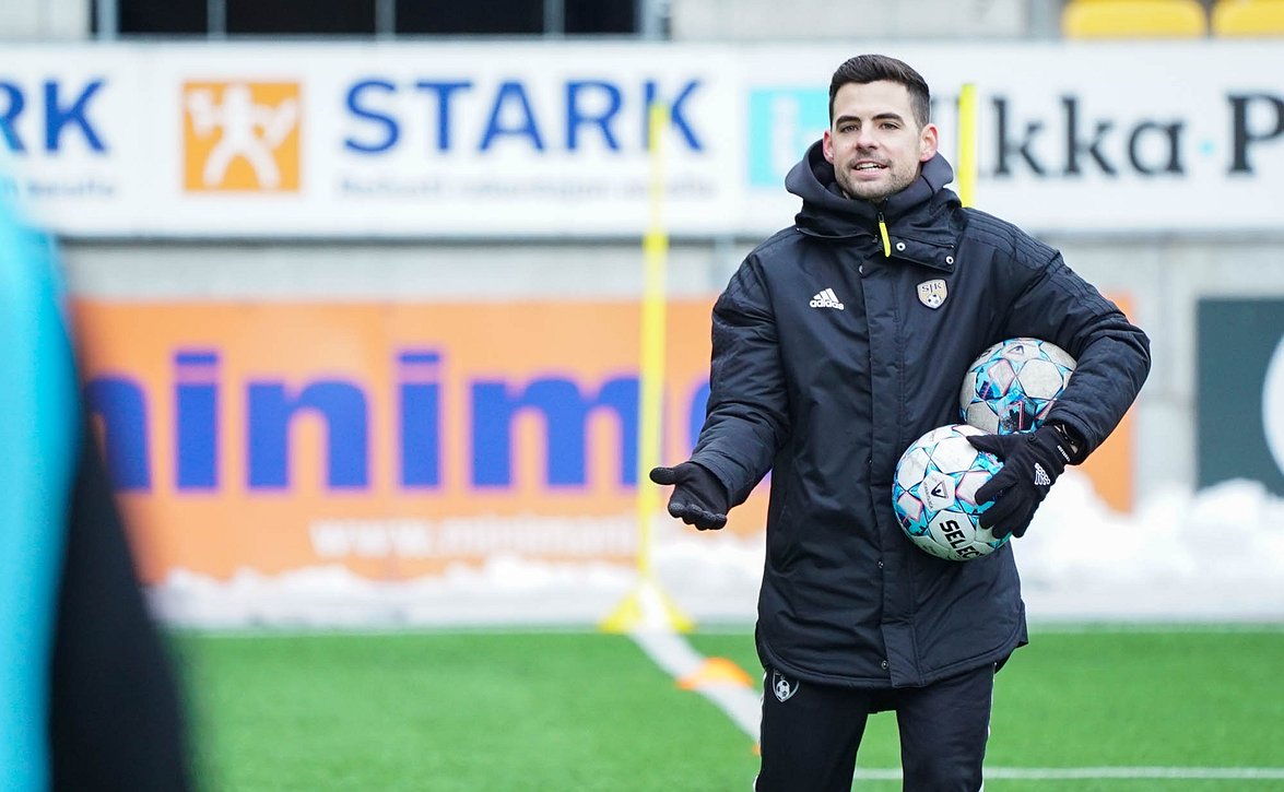 Guillem Santesmases ja Mika Ojala jatkavat SJK-valmennuksessa