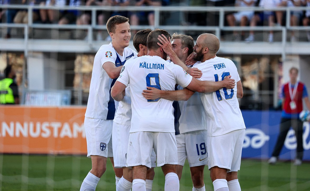 Saako Huuhkajat lentävän lähdön MM-karsintoihin perjantaina?