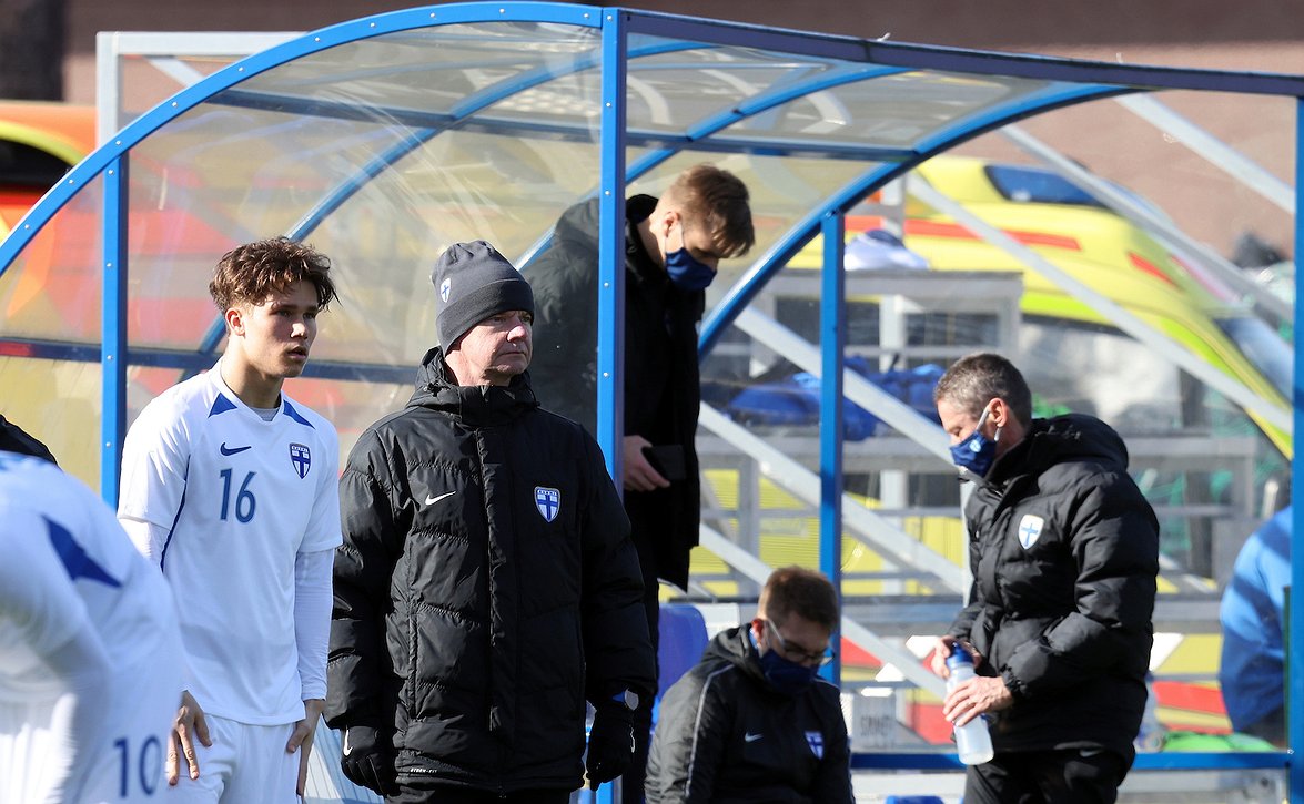 Pikkuhuuhkajat ottaa perjantaina mittaa Norjasta