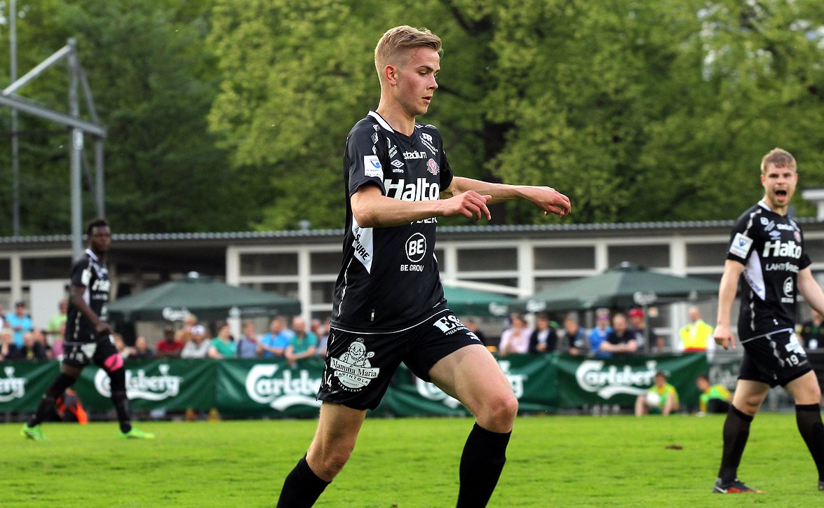 Tuominen Huuhkajakutsusta: "Huikeat fiilikset"