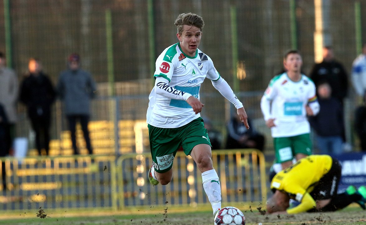 ​"Tiedämme mitä saamme" – Norrmén iloitsee Robin Sidin paluusta IFK Mariehamniin