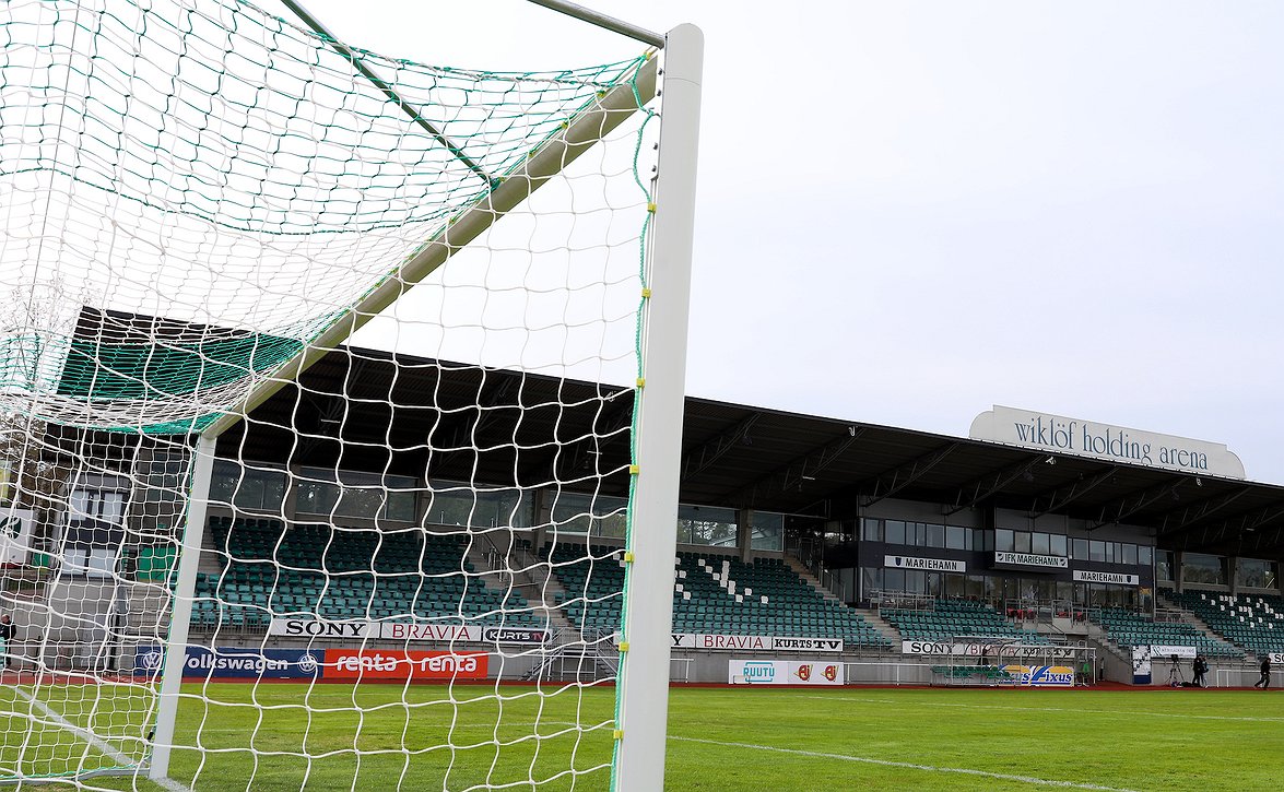 ​Kyproksen maajoukkuepuolustaja IFK Mariehamnin testissä