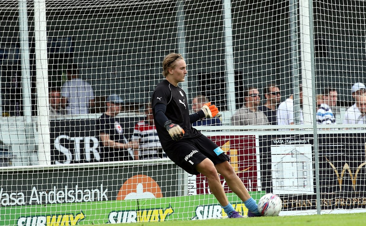 ​Uusitalo viihtynyt HJK:n harjoituksissa