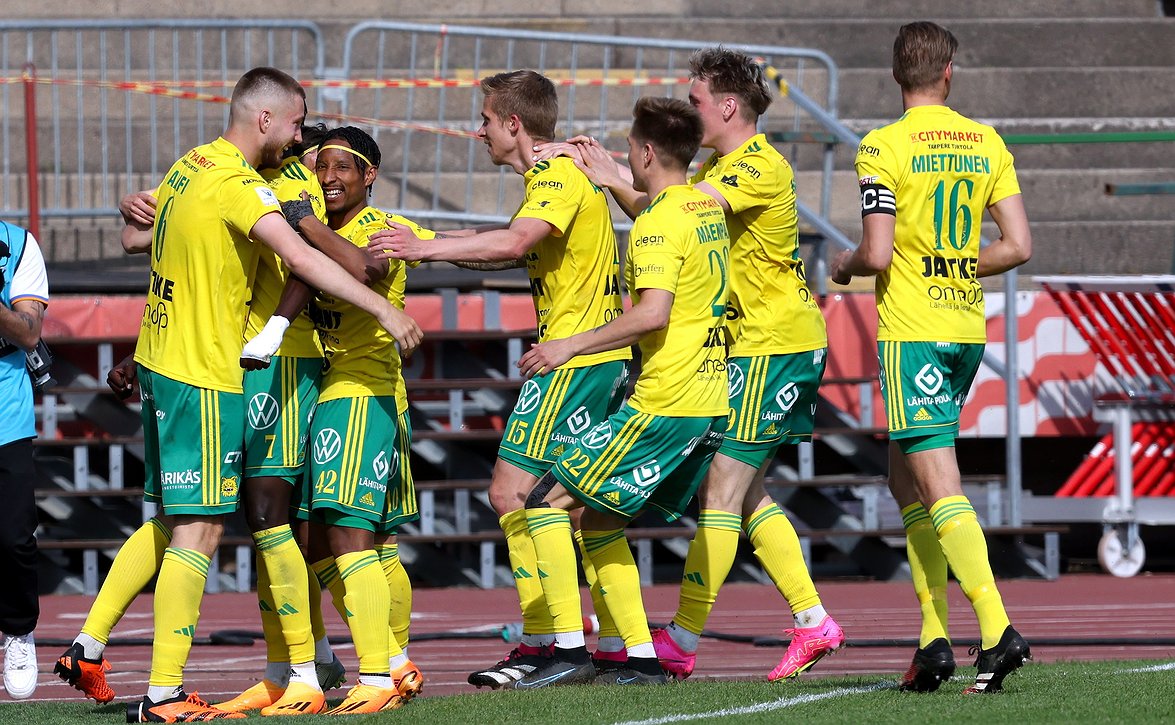 "Hienoa saada kilpailulliset ottelut käyntiin" - Ilves avaa Liigacupin KuPS:n vieraana