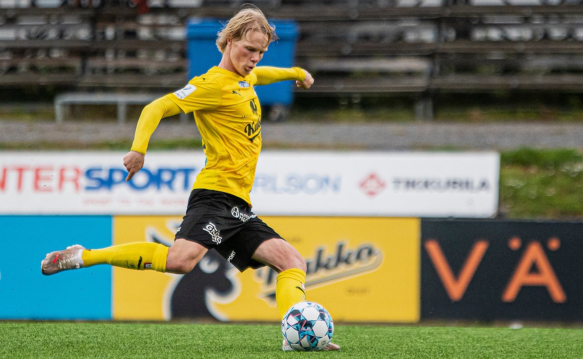 Ur­ho Nis­si­lä pa­laa KuPS-paitaan