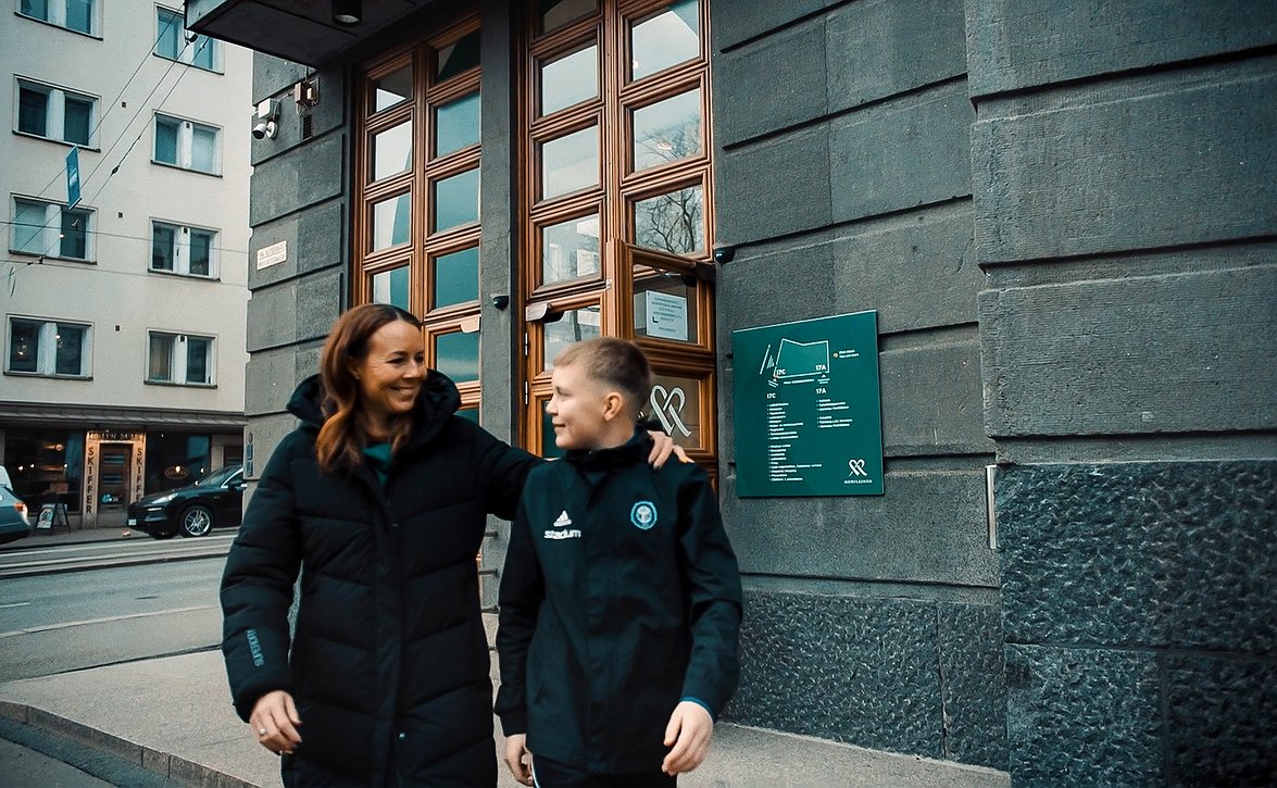​Mehiläinen ja HJK jatkavat yhdessä kaksivuotisella sopimuksella