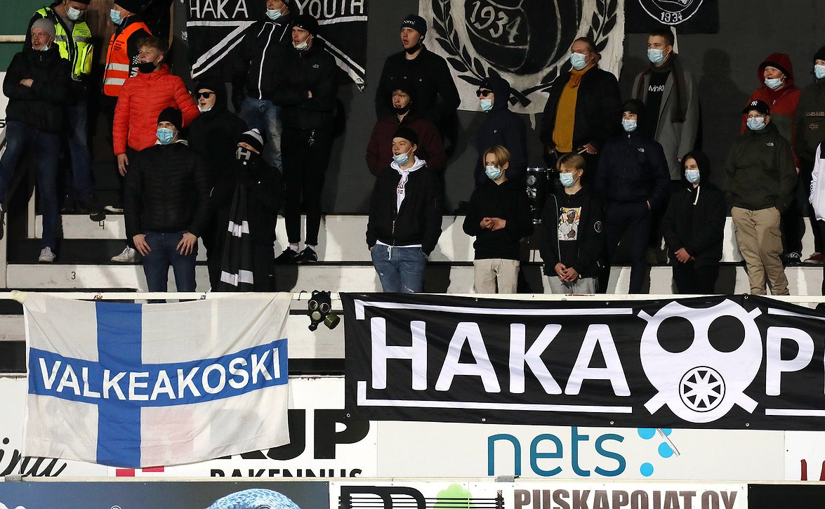 Hakan kausikorttitavoite täyttymässä - "Upea nähdä kuinka fanit tukevat seuraansa"