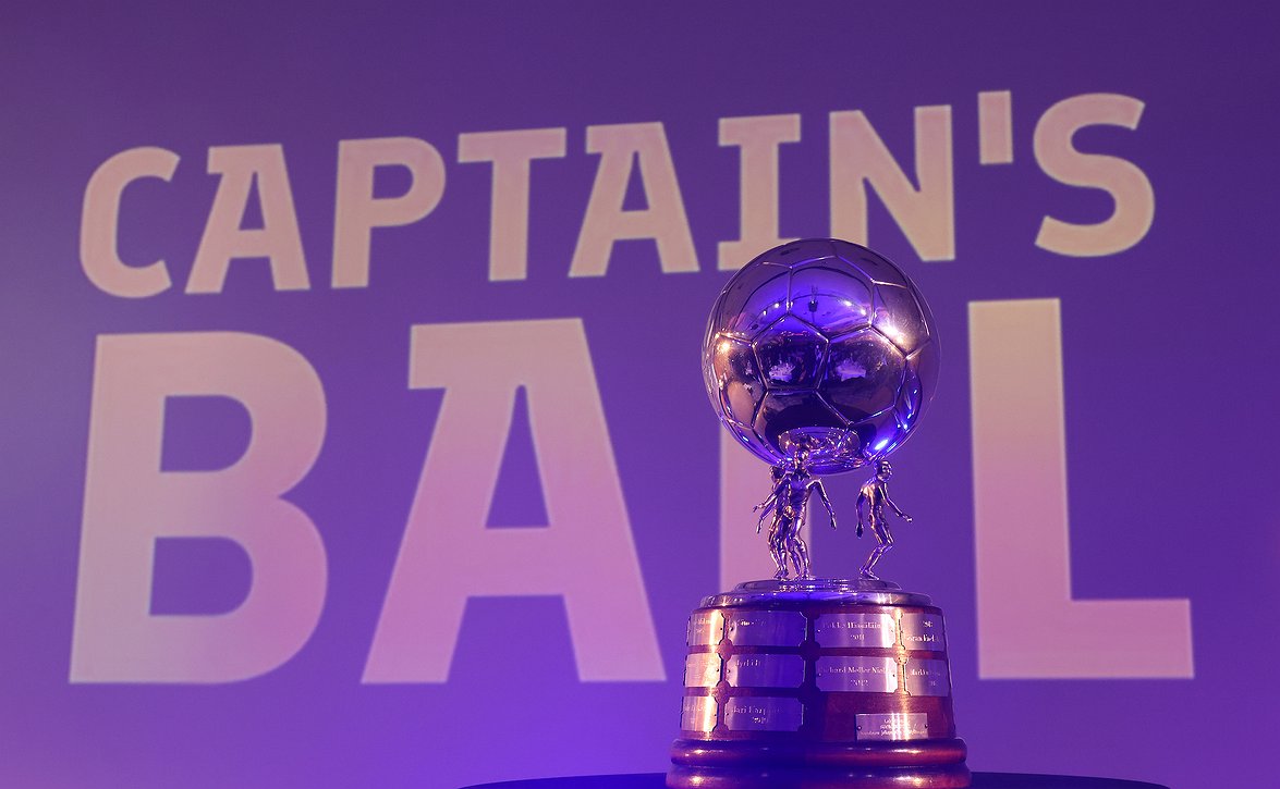 Perinteinen Captain's Ball -gaala torstaina 4.12. - Ruudussa suora lähetys