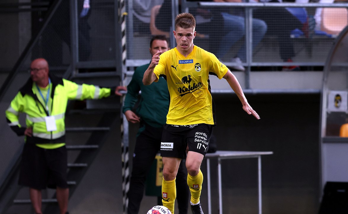 Arttu Heinonen jatkaa KuPS:ssa – ”Tavoitteet ovat korkealla”
