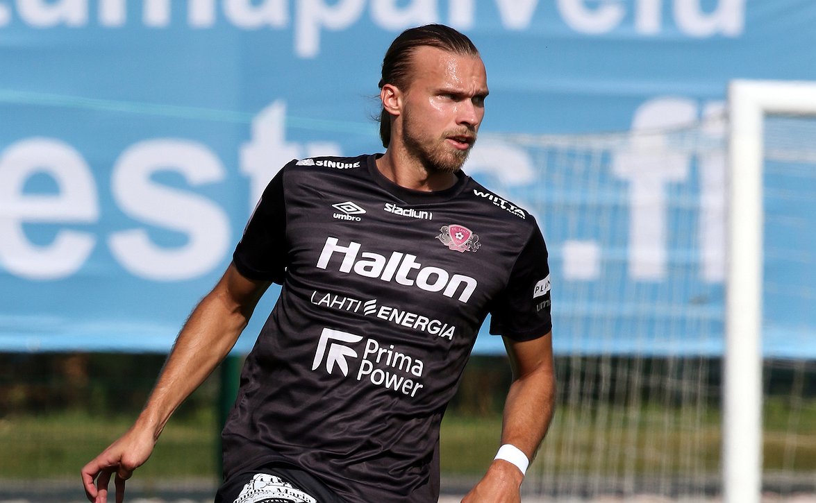 Savon Sanomat: Huuhkajapuolustaja sopimukseen KuPS:n kanssa