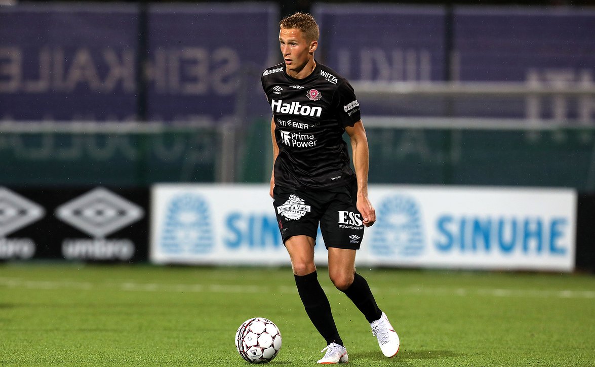 ​Santeri Hostikalla seuroja mistä valita: "Kaikki kolme vaihtoehtoja"