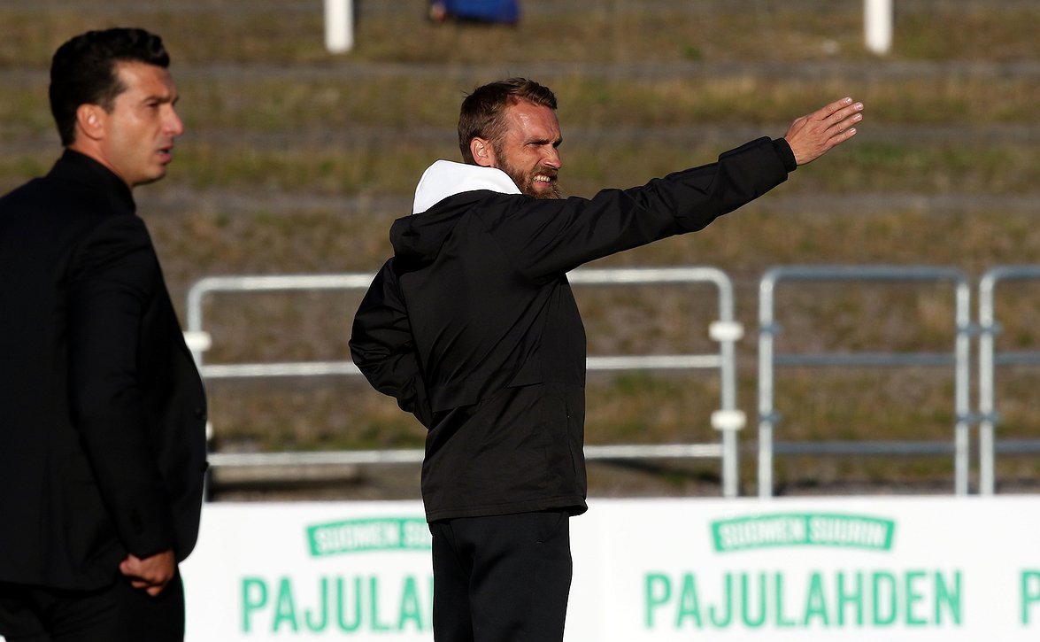 ​"Hyvä viikko takana, kierrättämistä pitää miettiä" – SJK-luotsi Honkavaaralla positiivisia ongelmia