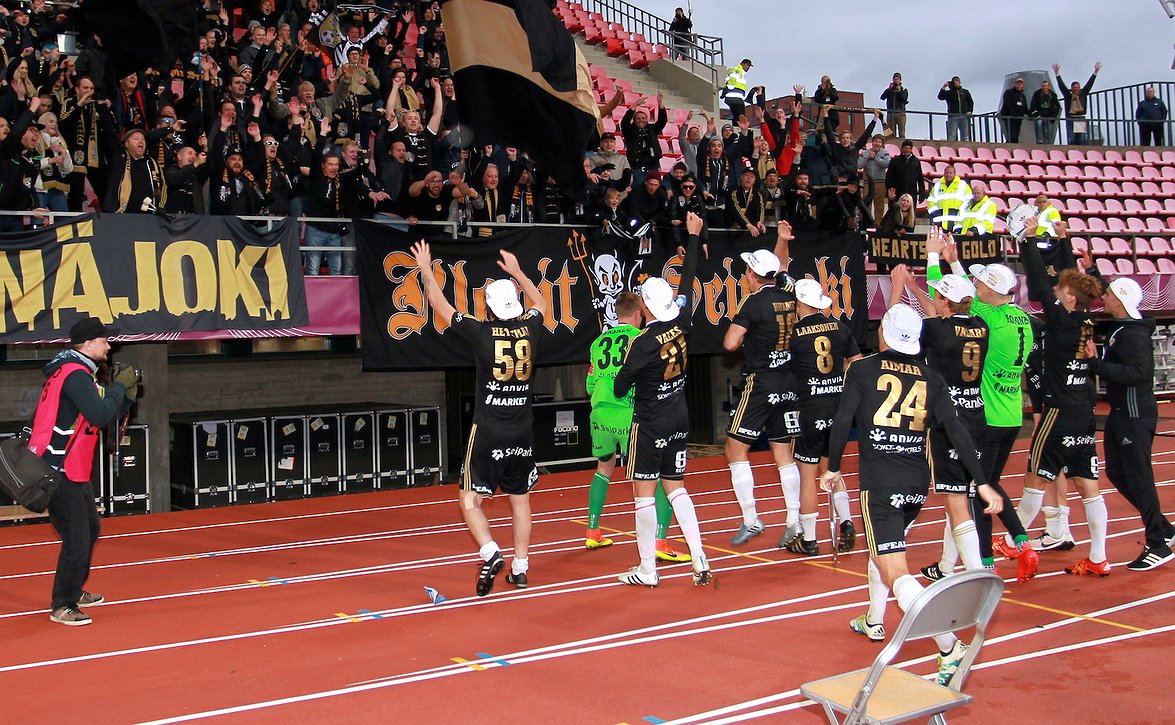 SJK pelaa kaksi ottelua Espanjassa - matkaan varhain maanantaina