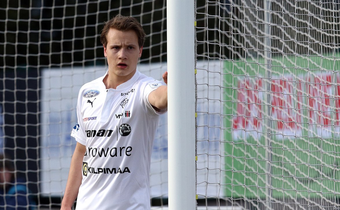 Veikkausliiga HJK:n johdolla maajoukkuetauolle