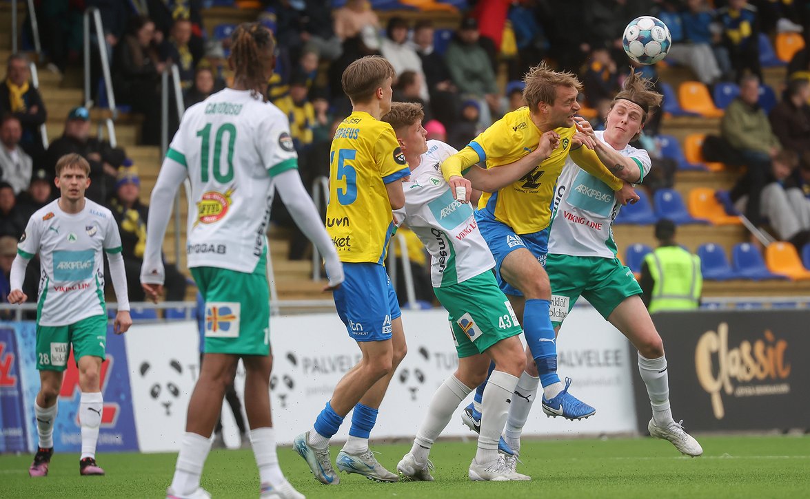 Gnistanille kauden ensimmäinen kotivoitto (IF Gnistan-IFK Mariehamn 2-0)