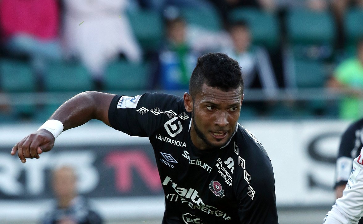 FC Lahden Alvesin kehitys ilahduttanut Brasiliassa