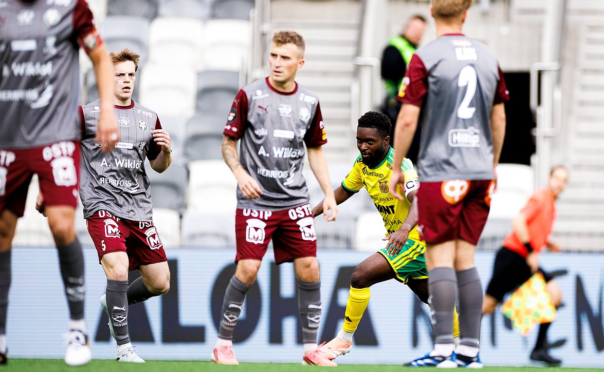 ​Siipirikkoinen Jaro jäi Ilveksen jalkoihin – "Ensimmäinen jakso oli surkea"