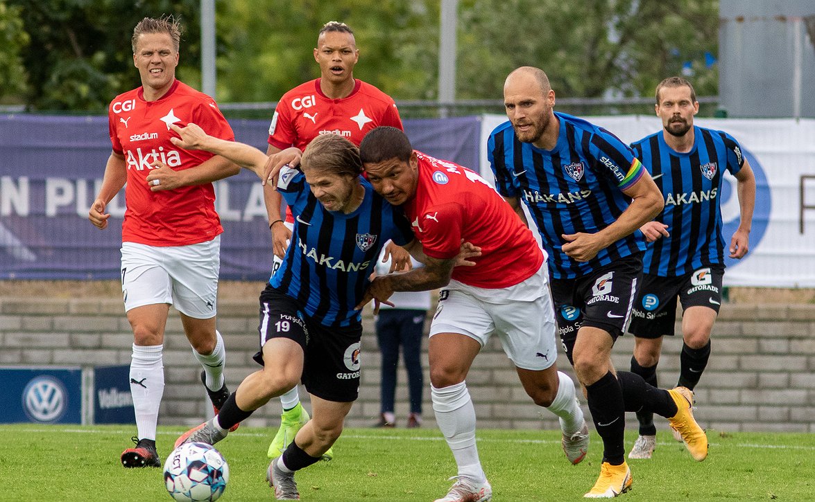 Interin sunnuntain kotiotteluun saa kausikortilla kaverin mukaan ilmaiseksi