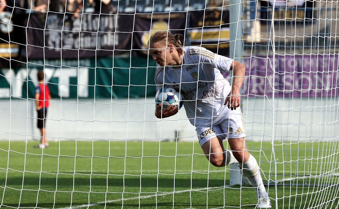 SJK vei Oulunkylän maali-iloittelun (IF Gnistan-SJK 3-4)