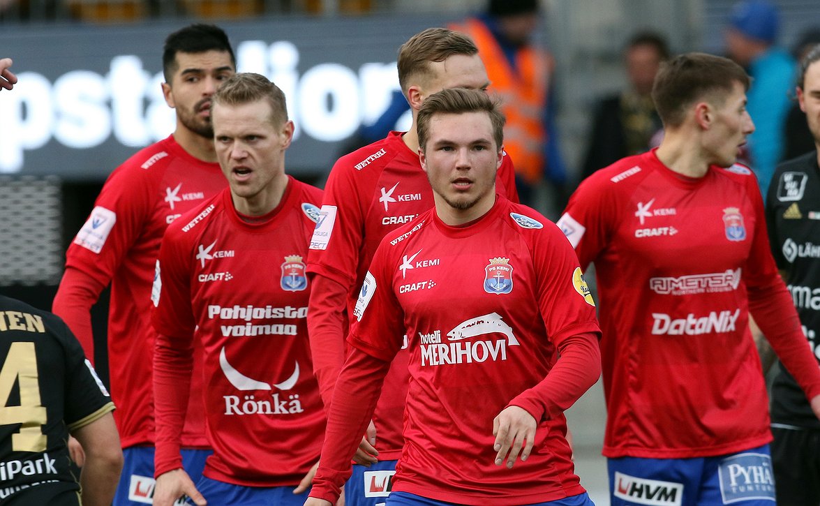 Åhman tiukkana: "Kauneuspisteitä ei jaeta"