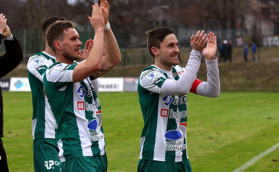 FC KTP huutokauppaa historialliset voittopelipaidat