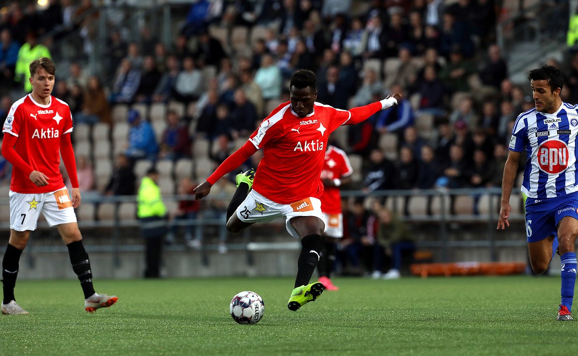 Foday Manneh lainalle HIFK:hon