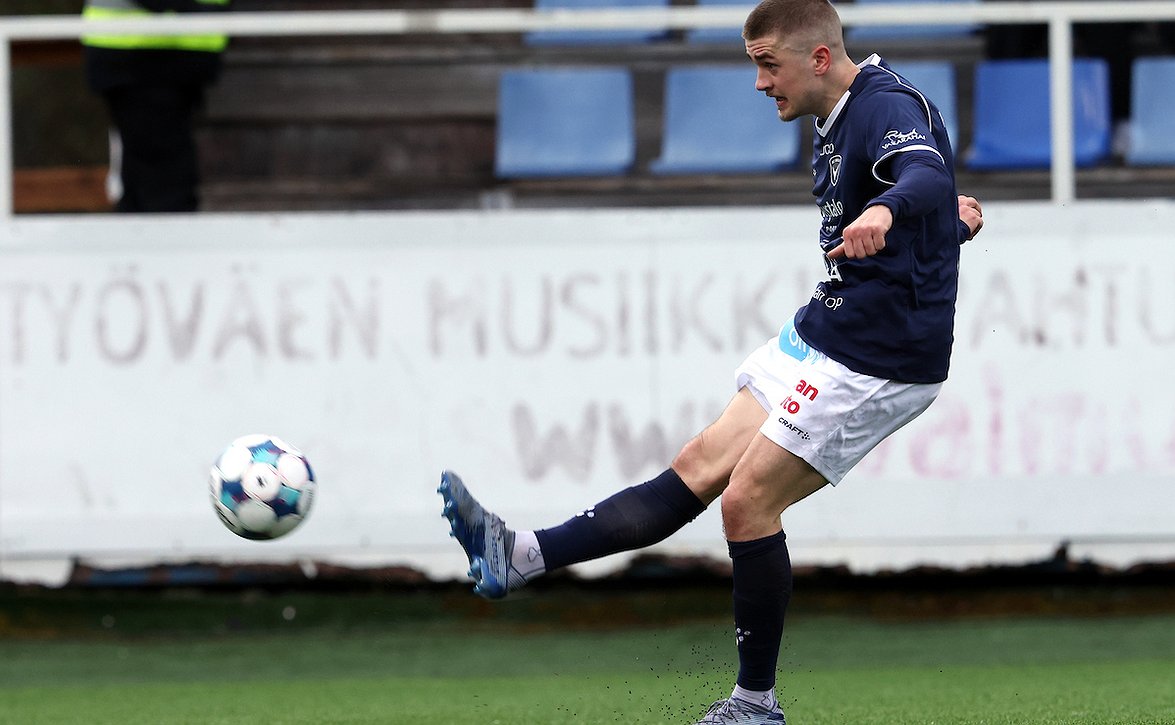 Justin Rennicks palaamassa Yhdysvaltoihin