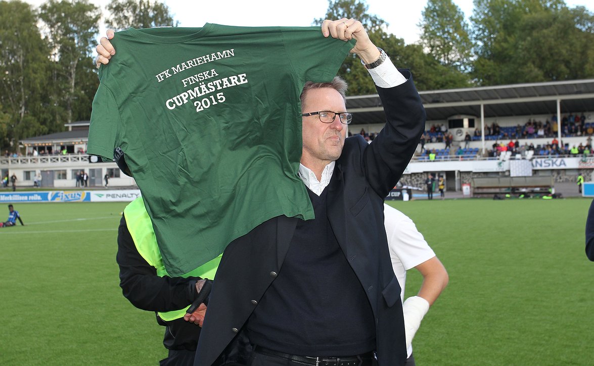 Pekka ​Lyyskistä IFK Mariehamnin kunniajäsen