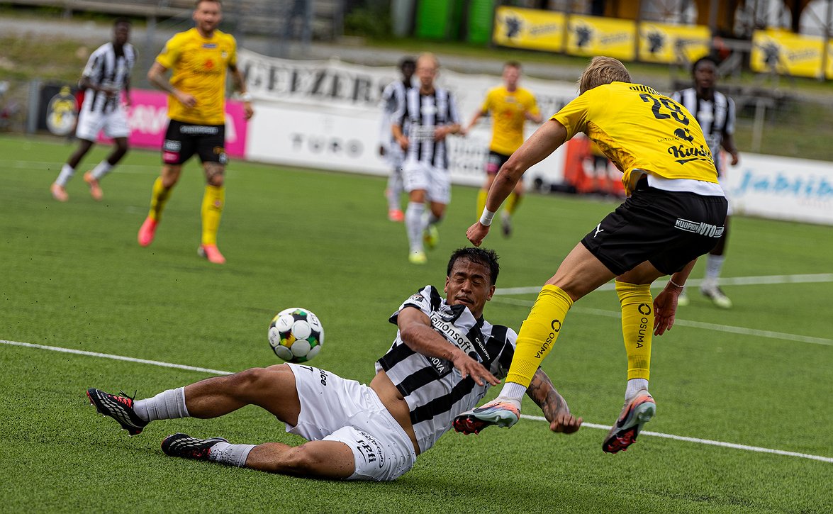 KuPS jatkaa kärkipaikalla (KuPS-VPS 3-1)