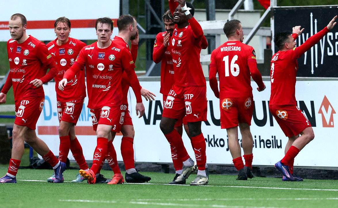 Jens Karlsson FF Jaron uusi päävalmentaja