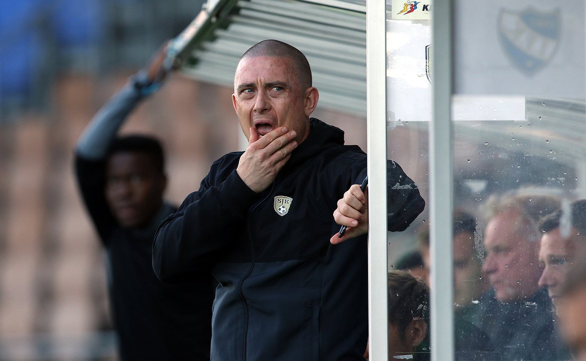 "Paljon parempi joukkue kuin tulokset ovat näyttäneet" – Kausi pettymys SJK-luotsi Pagelle